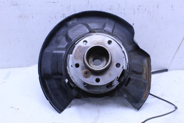 2017-2020 BMW 430i 440i Gran Coupe Left Rear Spindle 33326797507 OEM