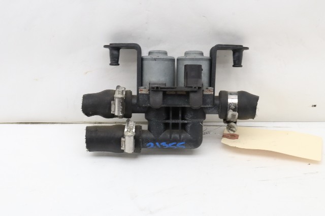 2002 BMW 530i E39 Heater Control Water Valve Pump - 64116906652 OEM