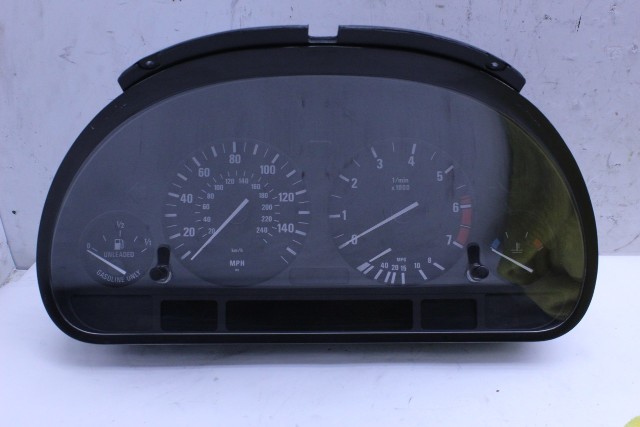 2003 BMW 540i E39 Speedo Speedometer Instrument Cluster OEM