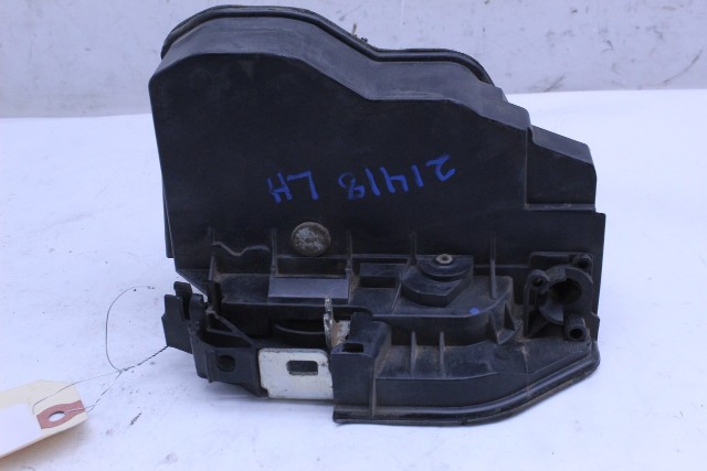 2005 BMW Z4 Front Door Latch Lock Actuator Left Driver OEM