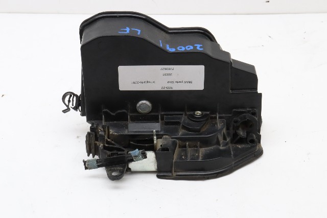 2007-2013 BMW X5 X6 Front Door Latch Lock Left Driver - 51217283627 OEM