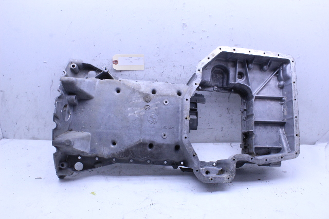1997-2003 MW 540i 740i 840i Upper Engine Oil Pan 11137513374 OEM