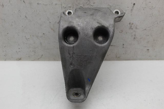 2013 2014 2015 BMW 228i 320i 328i Engine Motor Mount Bracket Left OEM