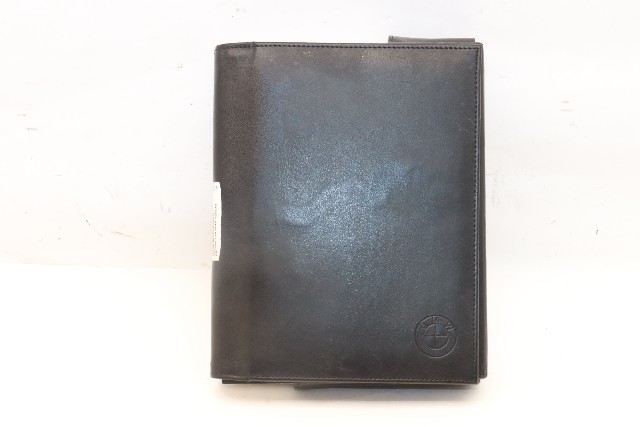 2009 BMW 335i Owner Manual and Case