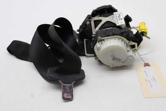 2011 BMW 128i 135i E88 Front Seat Belt Retractor Right 6981478 OEM