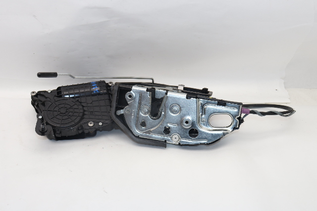 2011 2012 2013 BMW 535xi GT Front Door Latch Lock Clasp Left Driver OEM