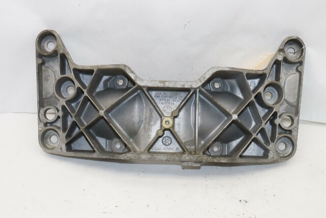 2011 BMW 528i Transmission Crossmember Support Bracket OEM