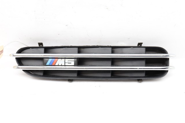 2006 2007 2008 2009 2010 BMW M5 Fender Grille Badge Left 7896849 OEM