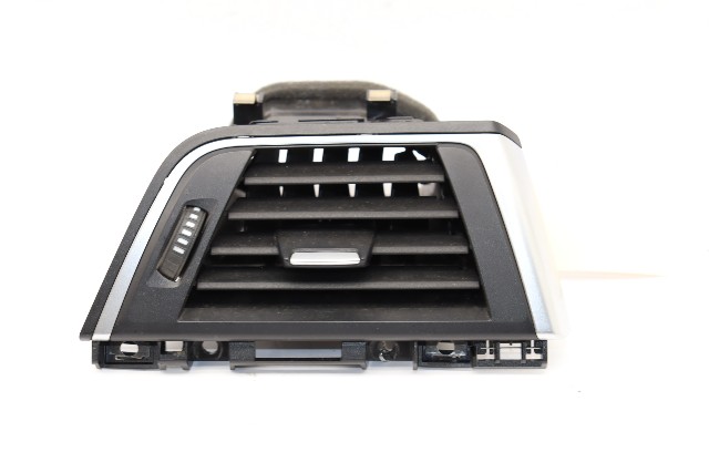 2019 BMW 403i Dash Air Vent Right - 64229346225 OEM