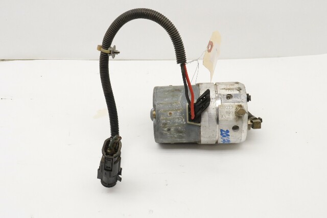 2000 2001 2002 2003 2004 BMW 325i ABS Anti Lock Brake Pre Charge Pump - 34511166086 OEM