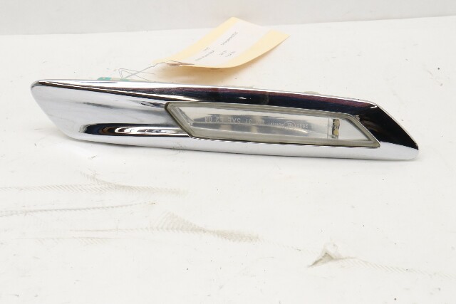 2011-2013 BMW 528i 535i Fender Turn Signal Light Lamp Left OEM