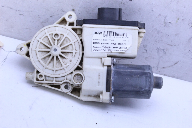 2004-2010 BMW X3 Front Power Window Motor Left Driver - 67626925963 OEM