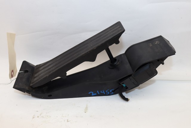 2007 BMW 335xi Gas Accelerator Pedal 6772645 OEM