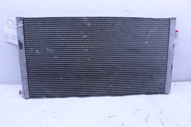 2012 2013 2014 2015 2016 BMW M5 M6 Radiator 2284244 OEM