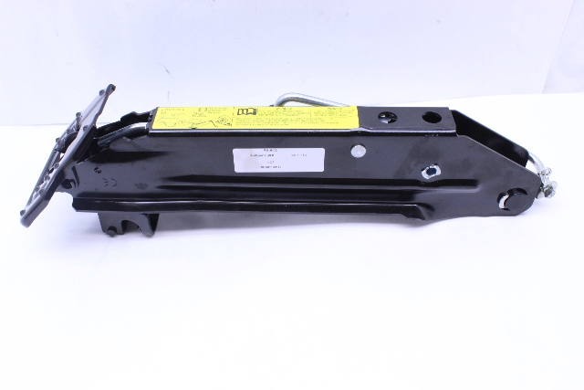 2009 2010 2011 2012 2013 Audi Q5 Scissor Jack - 8R0011031C OEM