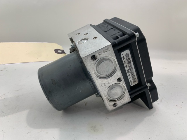 2013-2016 Audi Q5 ABS Anti Lock Brake Pump 8R0614517CJ OEM