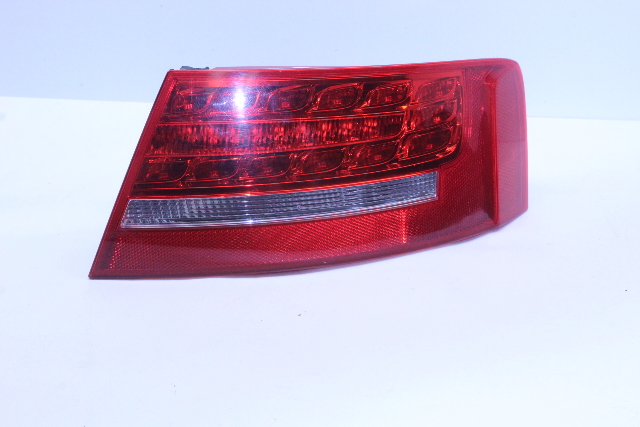 2008-2012 Audi A5 S5 Tail Light Right - 8T0945096E OEM