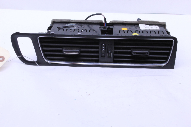 2009-2014 Audi Q5 Center Dash Air Vent Grille - 8R1820951G OEM