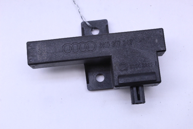 Audi A5 S5 Q5 Keyless Entry Antenna OEM