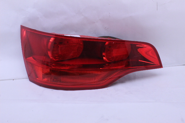 2007 2008 2009 Audi Q7 Tail Light Lamp Left OEM