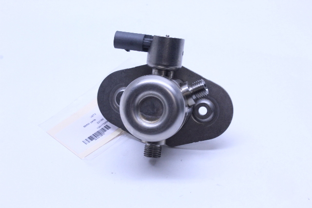 BMW 550i 650i 750i X5 X6 M5 High Pressure Fuel Pump 13517599865 OEM