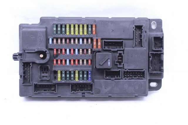 2008 Mini Cooper Body Control Module BCM Fuse Relay Box OEM