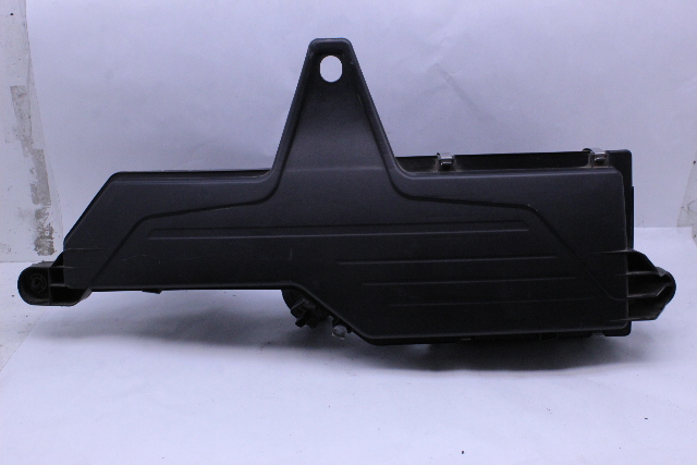 2014-2018 BMW 328D Diesel Air Cleaner Filter Housing 13718507313 OEM