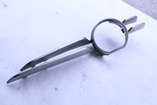 2001 BMW 325ci 330ci Bumper Fog Light Lamp Bracket Right OEM