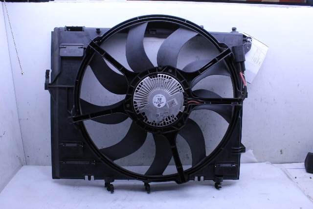 2008-2013 BMW M3 Radiator Fan with Shroud 17112283621 OEM