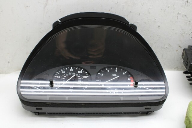 2001 BMW 740i E38 Speedometer Speedo Instrument Cluster OEM