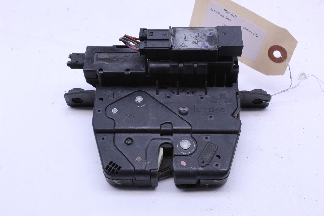 2009 BMW 750Li Trunk Lid Latch 51247191211 OEM