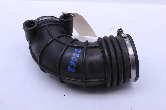 1992 BMW 525i E34 Throttle Body Air Hose - 13541726634 OEM