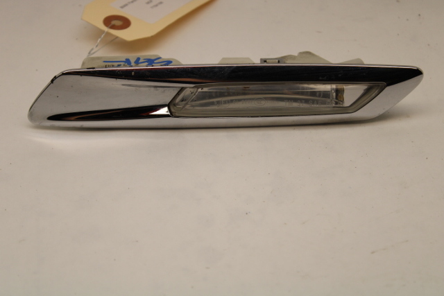 2011-2013 BMW 528i 535i Fender Turn Signal Light Lamp Right OEM