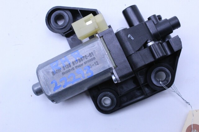 2009-2012 BMW 740i 750i Rear Door Sun Shade Blind Motor Right - 51359178670 OEM