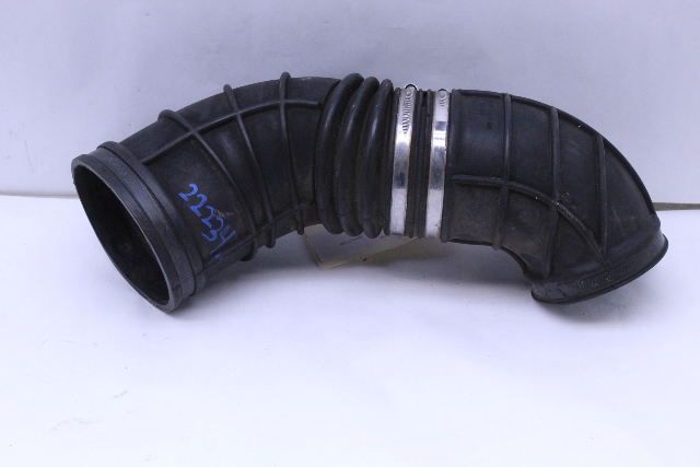 2001-2005 BMW 325i 330i M54 M56 Throttle Body Elbow - 13541438759 OEM