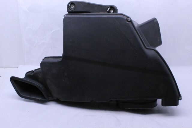 2008-2013 BMW M3 S65 Air Cleaner Filter Box 13717838566 OEM