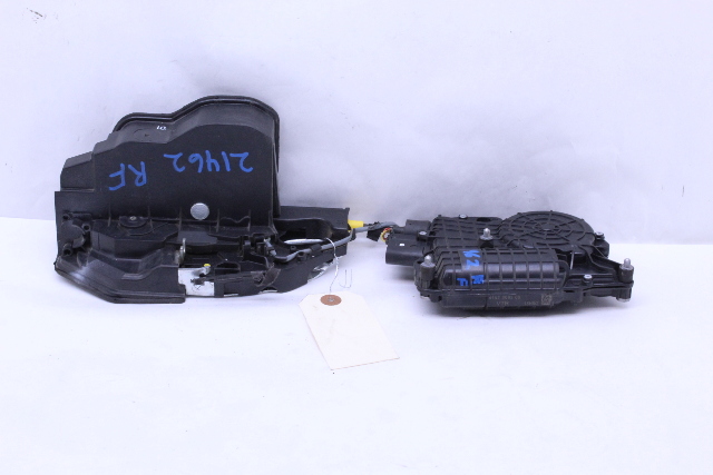 2007-2013 BMW X5 X6 Front Door Latch Right - 51217167582 OEM