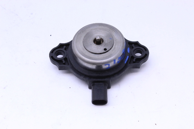 2017 BMW 320i N20 Timing Chain Actuator - 11367593719 OEM