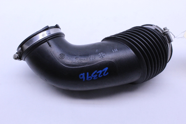 2015-2020 BMW M3 M4 Upper Air Cleaner Intake Hose Pipe - 13717846271 OEM