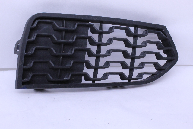 2015 2016 BMW 228i 230i M235i M240i Bumper Fog Light Grille Right OEM