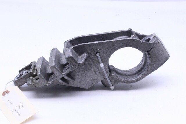 2017 2018 2019 BMW Alpina B7 G12 Front Stabilizer Sway Bar Bracket - 37116884013 OEM