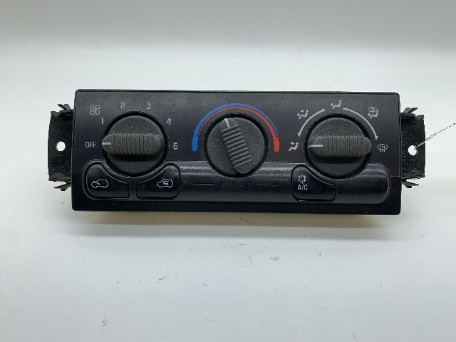 1999-2002 Chevrolet Silverado Manual Climate Temperature Control Panel OEM