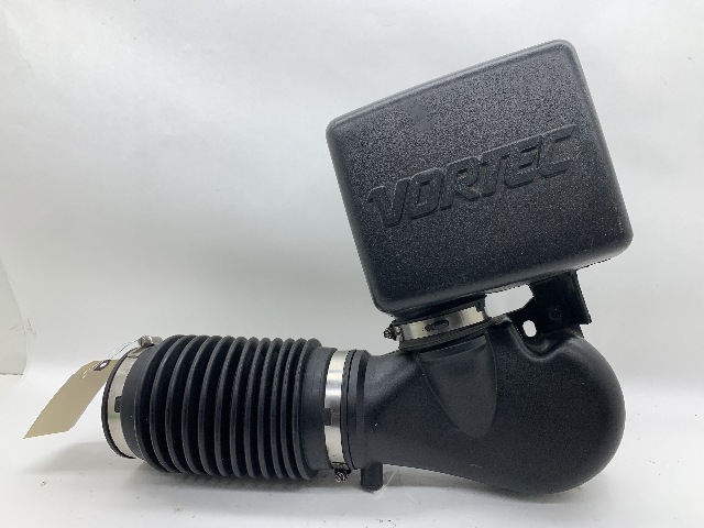 1996-2000 Tahoe Suburban Yukon Adapter Air Cleaner Resonator 15998532 OEM Used
