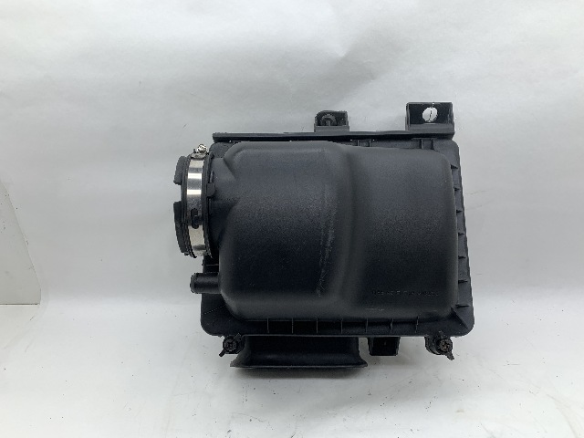 1994-1996 Chevrolet Caprice Impala Air Cleaner Filter Housing OEM