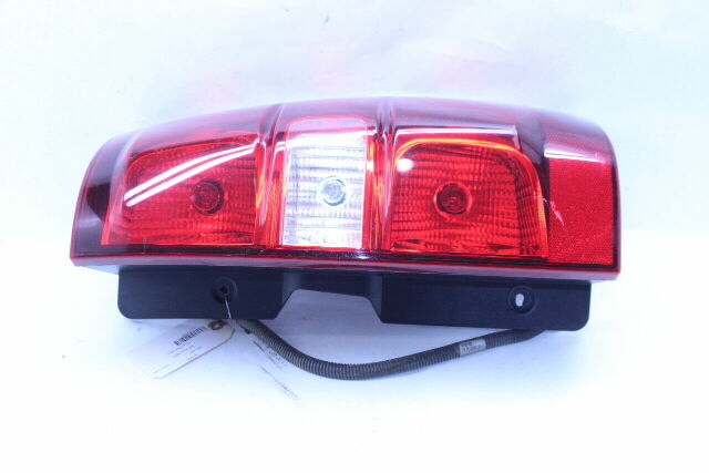 2007-2014 Chevrolet Suburban Tahoe Tal Light Right- OEM