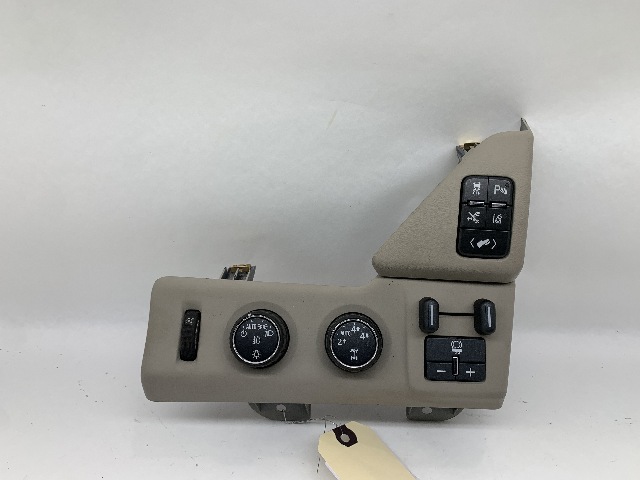 2015 GMC Yukon Denali XL Headlamp Switch 84472676 OEM Used