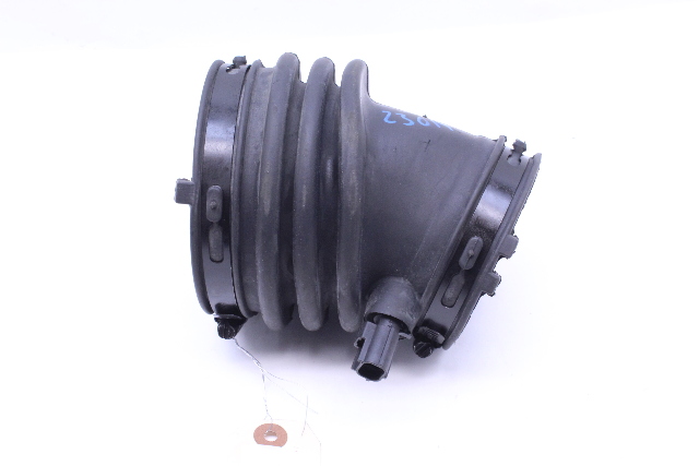 2011 2012 2013 2014 Chrysler 300 SRT8 Air Cleaner Duct