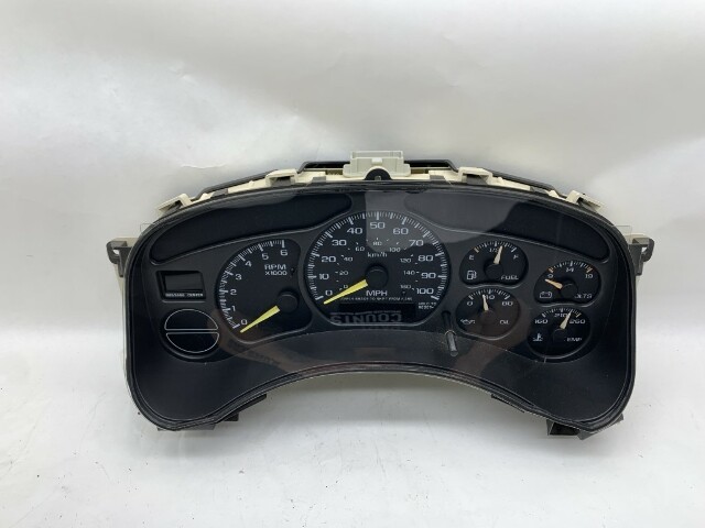 2000 Chevrolet Tahoe Instrument Cluster Speedometer 15758075 OEM Used