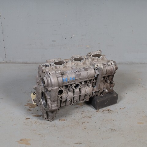 2005-2008 Porsche 911 997 3.8 Right Passenger Cylinder Head OEM 99710490400