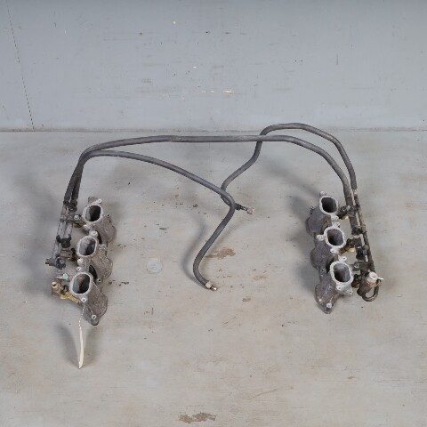 1999-2001 Porsche 911 996 3.4 Fuel Rail Inectors Intake Plenum OEM 9961101017R